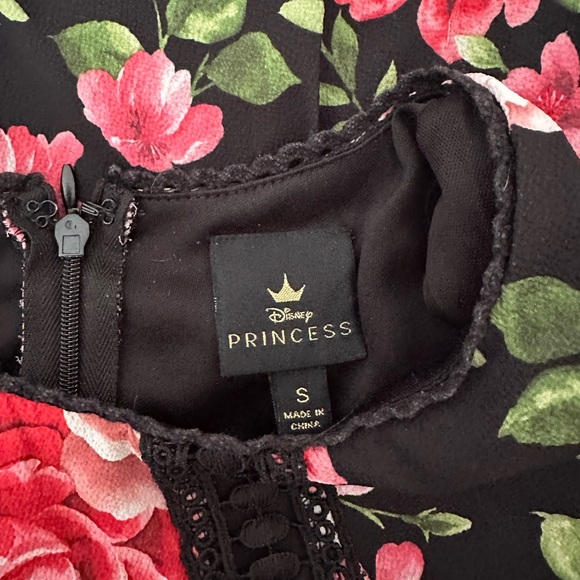 Disney princesss Floral Black red pink and green Dress - Picture 3 of 4